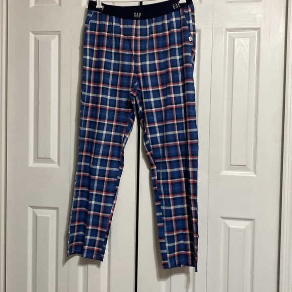 GAP Pants - Gap mens plaid casual lounge pants SIZE LARGE